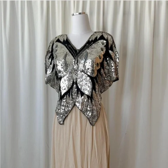 Vintage 1980's Silk Silver Sequins Butterfly Top. - Picture 2 of 8